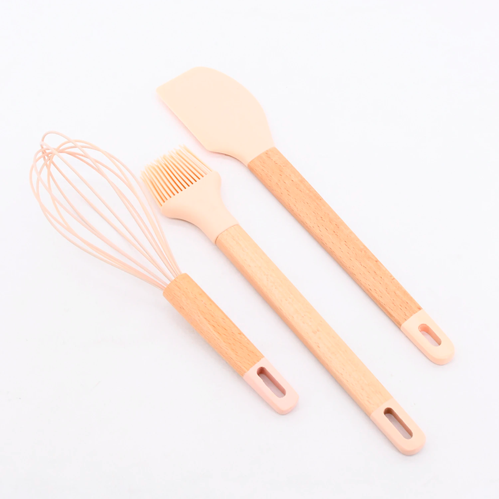 Set utencilios para hornear (Pincel, Batidor, Espátula)